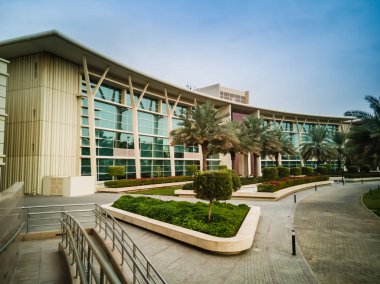 Alfaisal Üniversitesi 'nin ana binası, Riyad, Suudi Arabistan