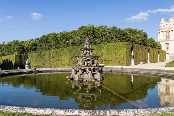 Bassin Pyramide Fuente Pirámide Palacio Versalles Francia —  Fotos de Stock