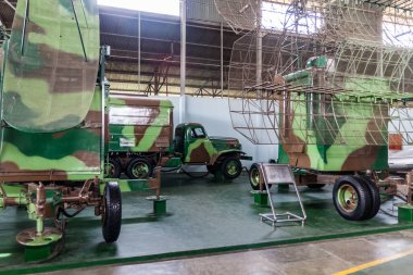 Endonezya Hava Kuvvetleri Müzesi, Yogyakarta 'daki Sovyet yapımı mobil radar istasyonu.