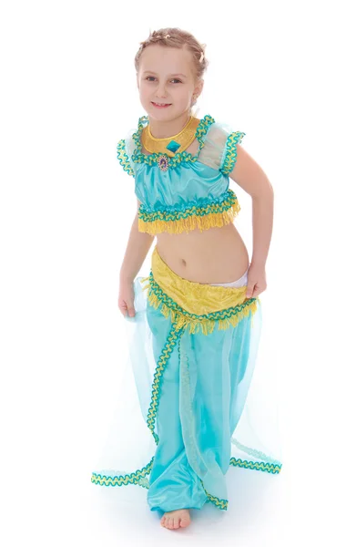 Pretty girl in oriental costume — Stock Photo, Image