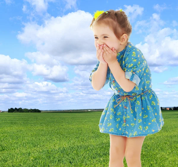 Scared little girl — Stock Photo, Image