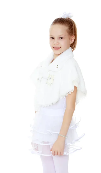 Piccola ginnasta in abito bianco . — Foto Stock