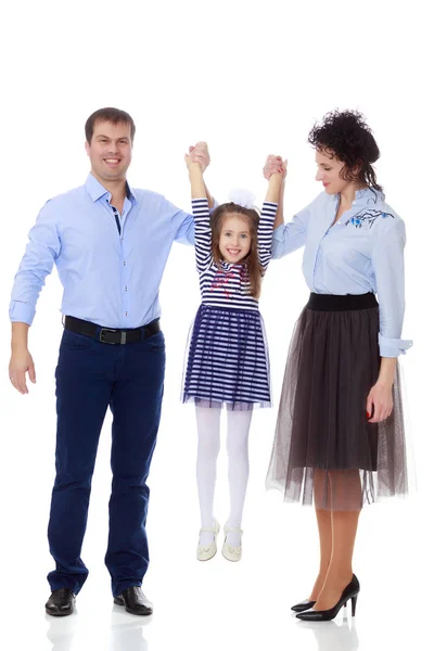 Gelukkige ouders met een klein dochter. — Stockfoto