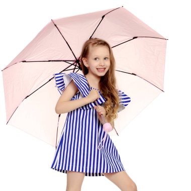 Güzel küçük kız 5-6 yıl.