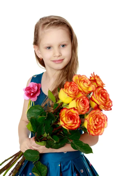 Beautiful little girl 5-6 years. — Stock Photo, Image