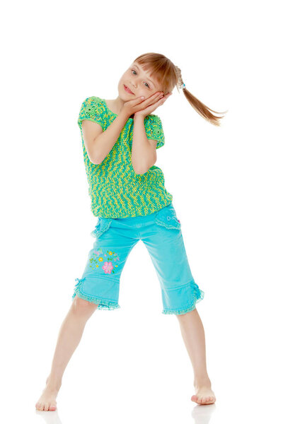 Портрет красивой маленькой девочки