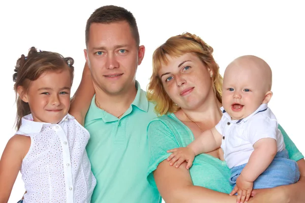 Famiglia felice con bambini piccoli — Foto Stock