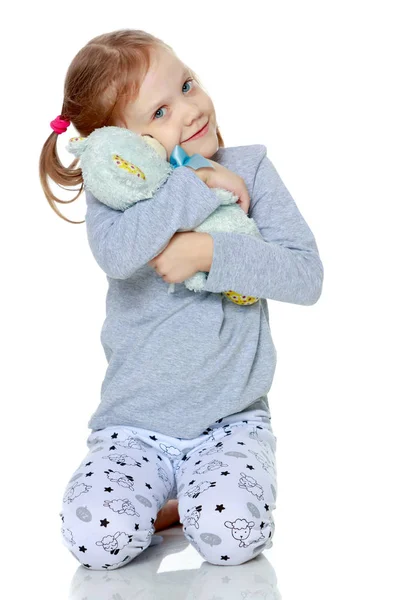 Little girl with teddy bear — Stock Photo, Image