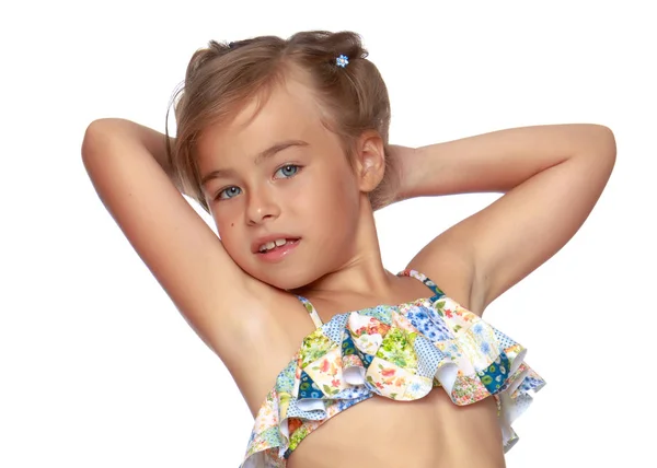 Abbronzata bambina in costume da bagno — Foto Stock