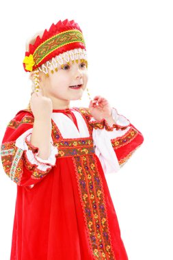 Rus ulusal kostümlü kız..