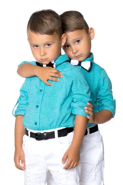 Två sorgliga Gemini pojkar — Stockfoto