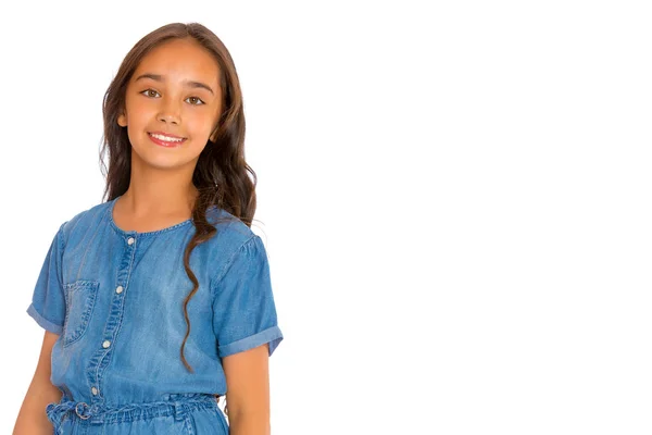 Retrato de uma bela menina adolescente asiática . — Fotografia de Stock