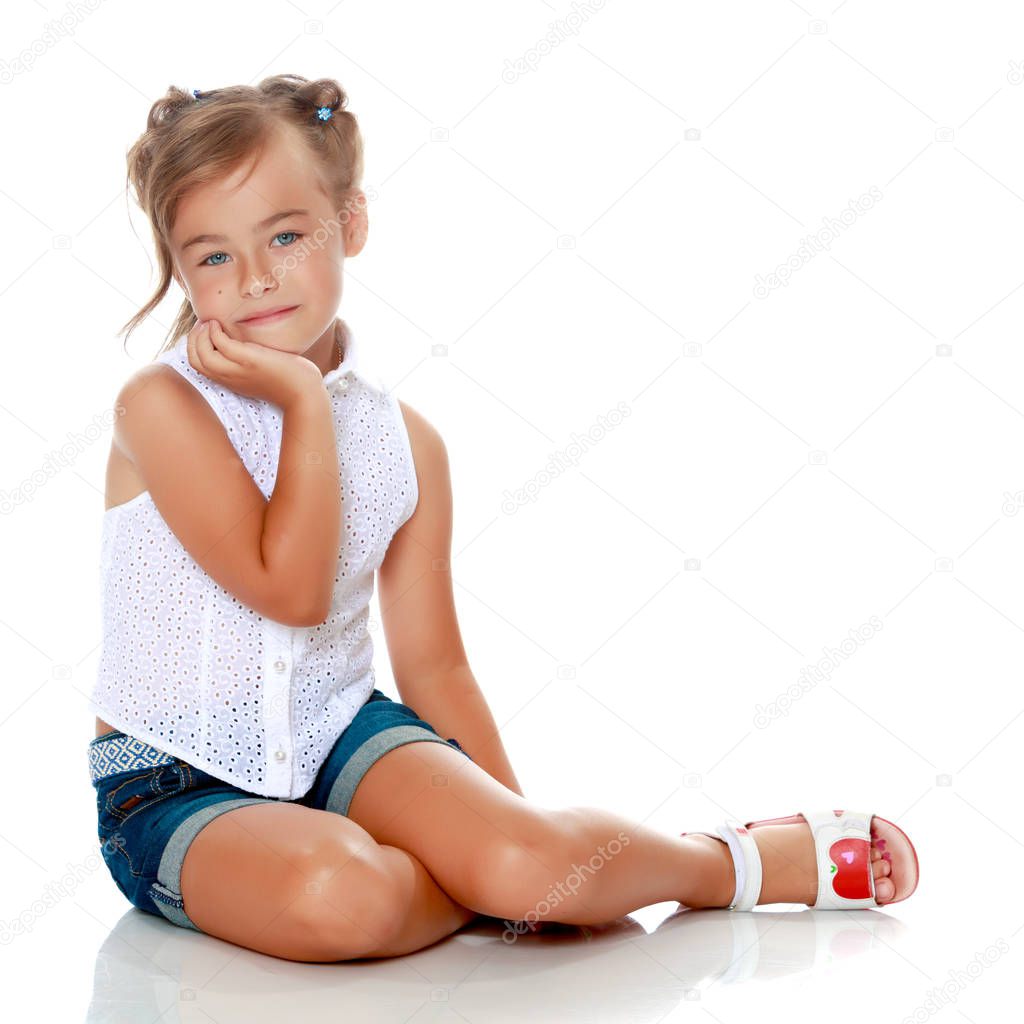 Little girl is sitting on the floor. — Stock Photo ...