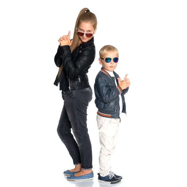Dating mit einem jüngeren mädchen