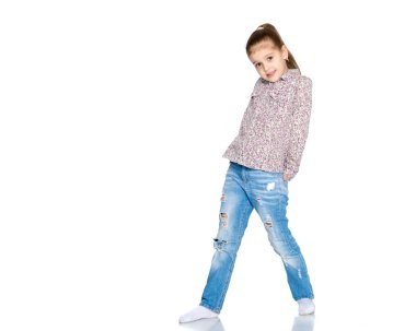 Küçük kız gesticulating.