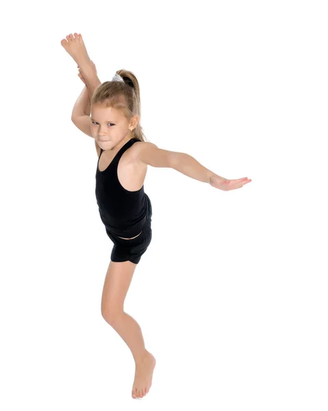 Tjej gymnast hoppning. — Stockfoto