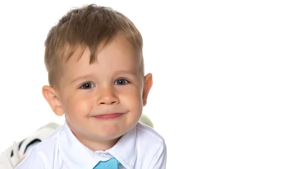 O menino sorri. Retrato. Close-up. — Fotografia de Stock