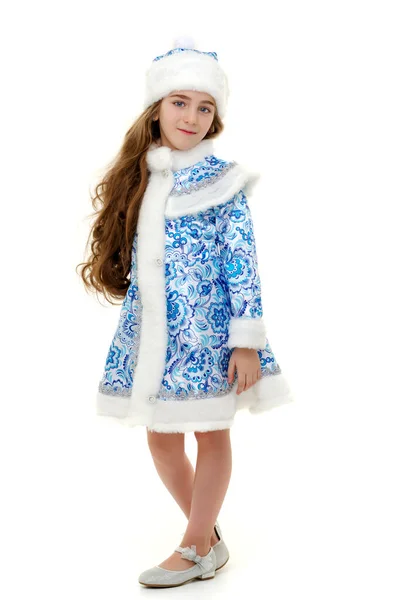 Menina no traje de Donzela de Neve — Fotografia de Stock
