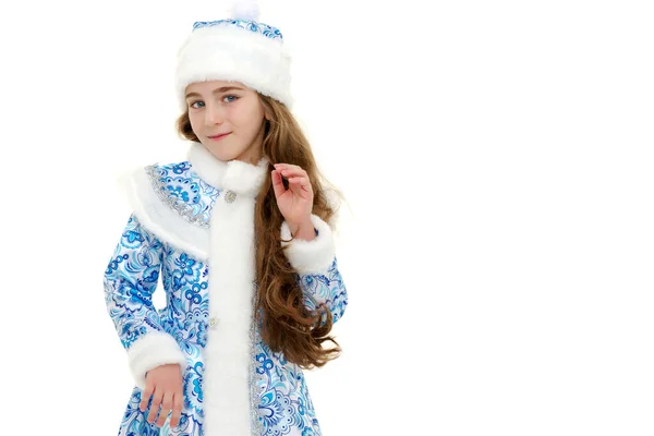 Niña con traje de doncella de nieve — Foto de Stock