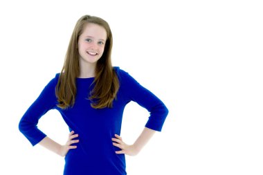 Uzun ipek saçlı güzel okul kızı..