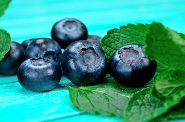 Blueberry on table — Stock Photo, Image