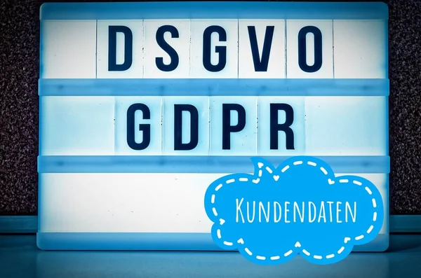 Leuchttafel Mit Der Aufschrift Dsgvo Und Gdpr Datenschutzgrundverordnung Blau Englisch — Stockfoto