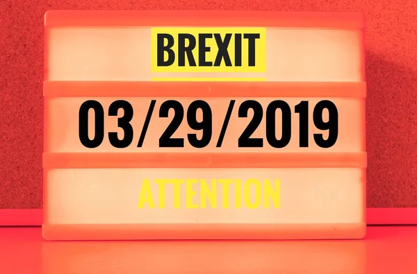 Segno Luminoso Con Iscrizione Inglese Brexit 2019 Attenzione Tedesco 2019 — Foto Stock