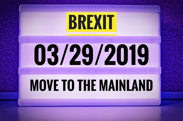 Світловий Знаком Написом Англійська Brexit 2019 Перейти Материка Німецька 2019 — стокове фото