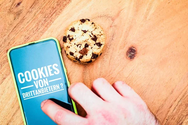 Cookies Mit Einem Tablet Akzeptieren Cookie Banner Für Webseiten Mit — Stockfoto