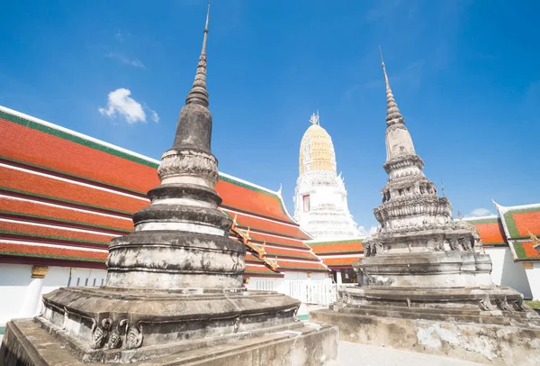 Wat Phra Sri Rattana Mahathat Vora Maha Viharn — Zdjęcie stockowe
