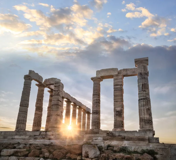 Templo grego famoso Poseidon, Cabo Sounion na Grécia — Fotografia de Stock