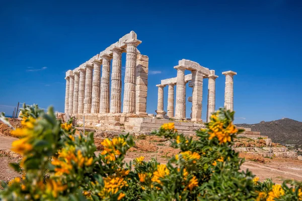 Templo grego famoso Poseidon, Cabo Sounion na Grécia — Fotografia de Stock