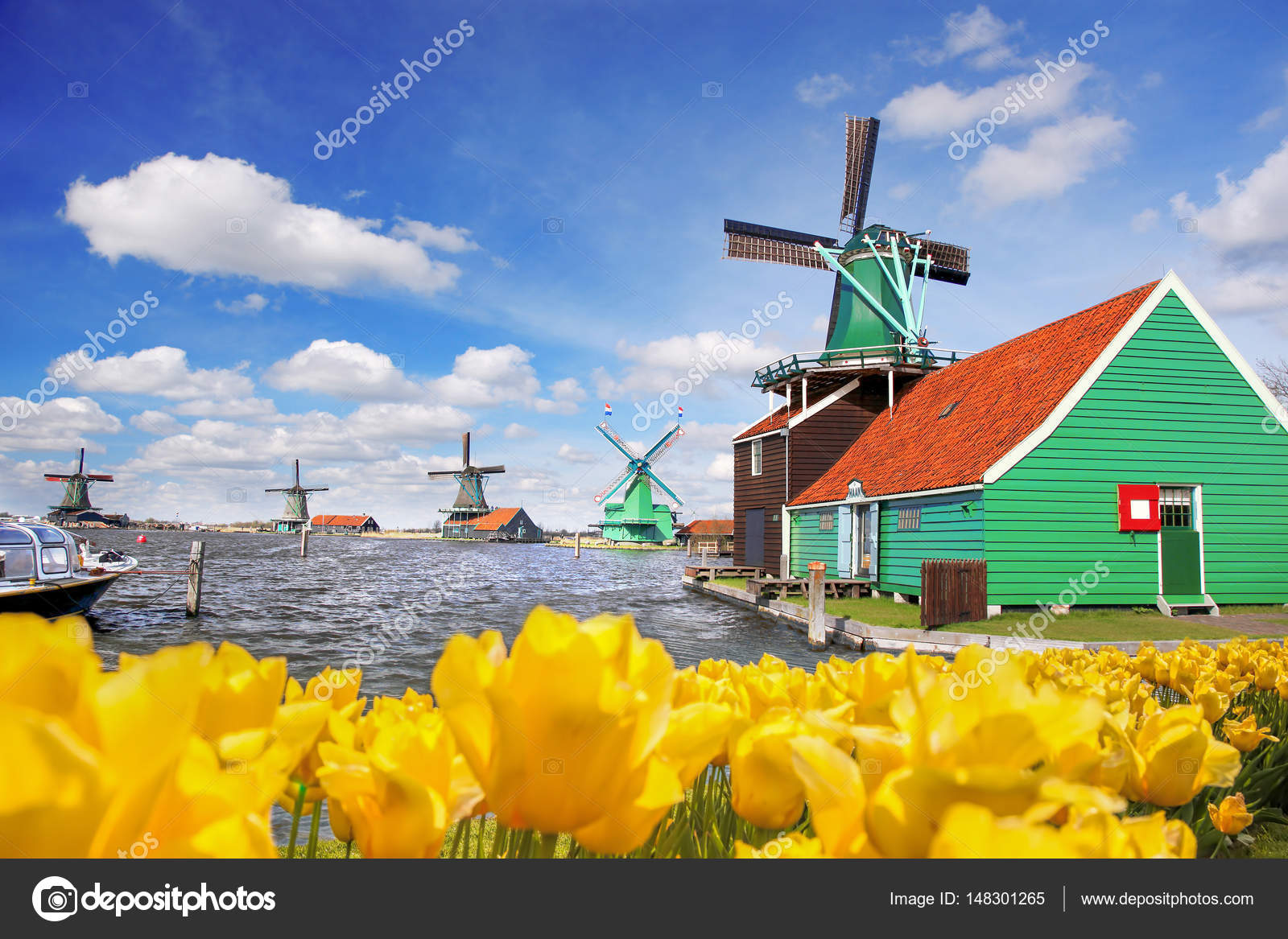 Dentro De Um Moinho De Vento, Holanda Imagem de Stock - Imagem de