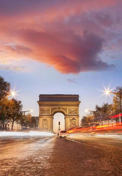 Arc de Triumph at night in Paris, France — Stock Photo, Image