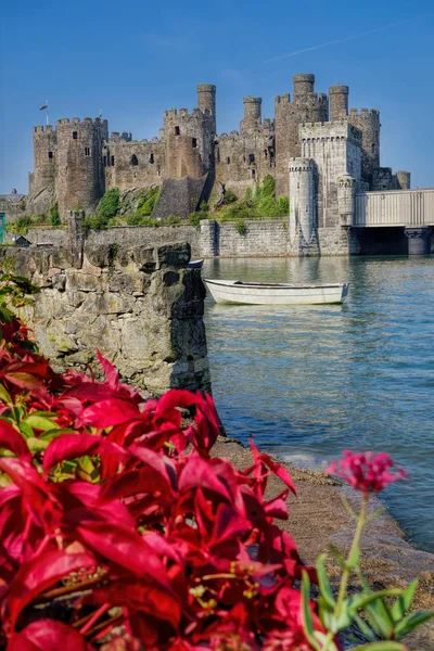 Famous Conwy Castle in Wales, United Kingdom, series of Walesh castles — Stock Photo, Image