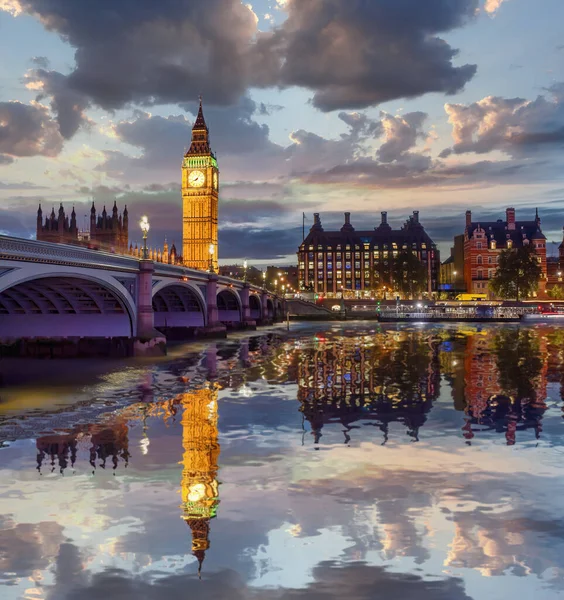 Big Ben Con Puente Noche Londres Reino Unido —  Fotos de Stock