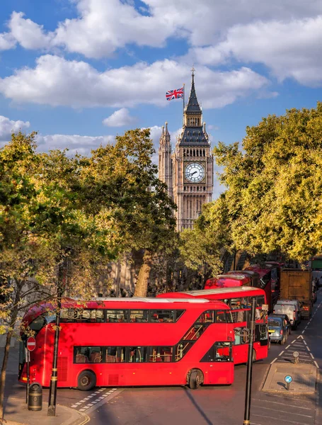 Big Ben Červenými Autobusy Londýně Anglie Velká Británie — Stock fotografie