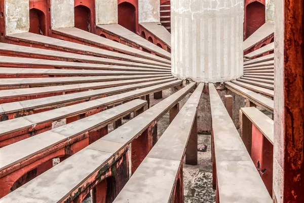 Rama Yantra Jantar Mantar iç görünümü