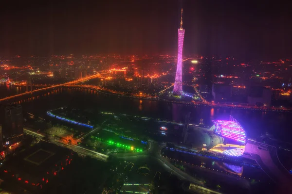 Guangzhou skyline à noite — Fotografia de Stock