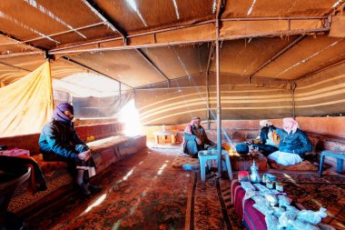 Wadi Rum Beduin çadırda