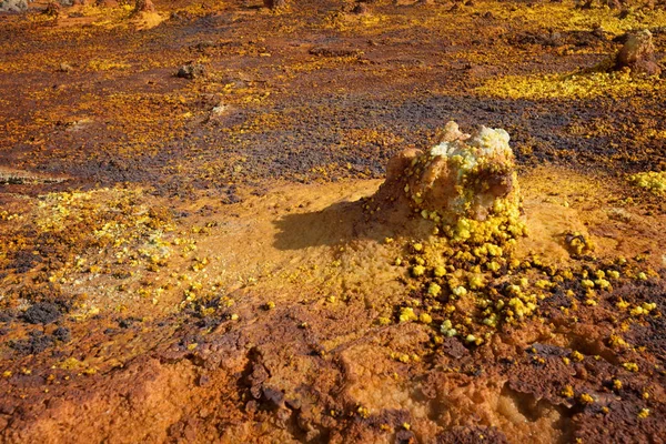 Dallol, Depresión Danakil, Etiopía. El lugar más caliente de la tierra — Foto de Stock