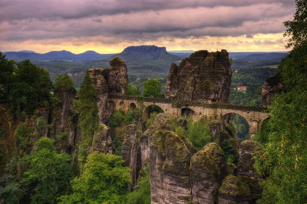 Sakson İsviçre Bastei Köprüsü
