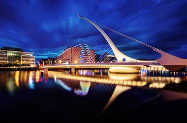 Samuel Beckett Bridge Dublin, İrlanda