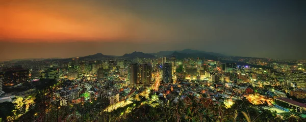 Seoul antenne uit Namsan berg Korea — Stockfoto