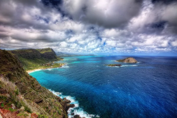 Hawaii Küstenstraße und Leuchtturm — Stockfoto