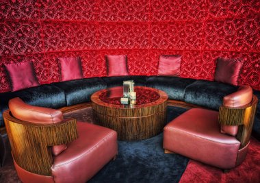 Abu Dhabi otel lobisinde