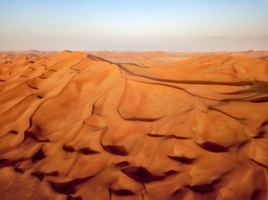 Boş kesimlerde Umman ve Suudi Arabistan