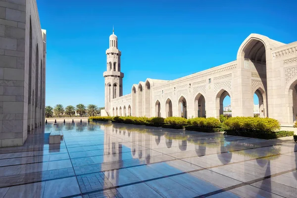 Szultán Qaboos Grand Mosque, Muscat, Omán — Stock Fotó