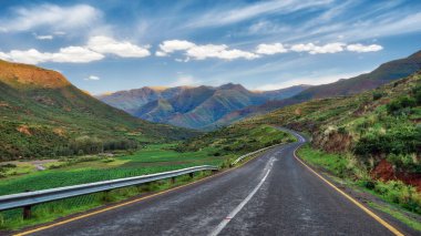 Lesotho dağlarda yaz