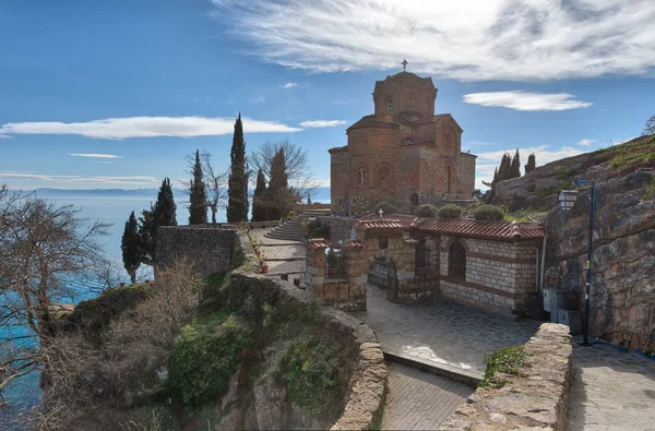 Iglesia de San Juan Teólogo en Kaneo, Ohrid, Macedonia — Foto de Stock